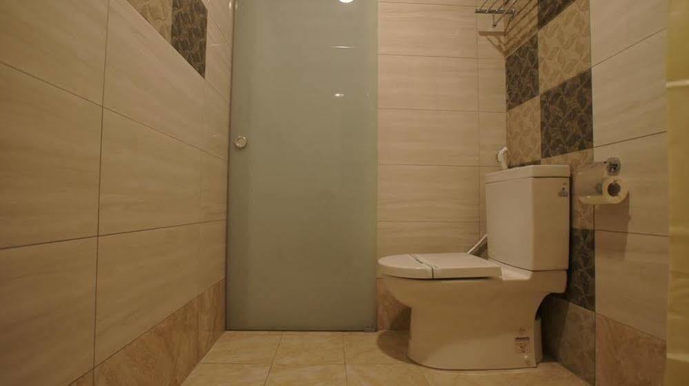 Boston Hotel Цзяи Экстерьер фото